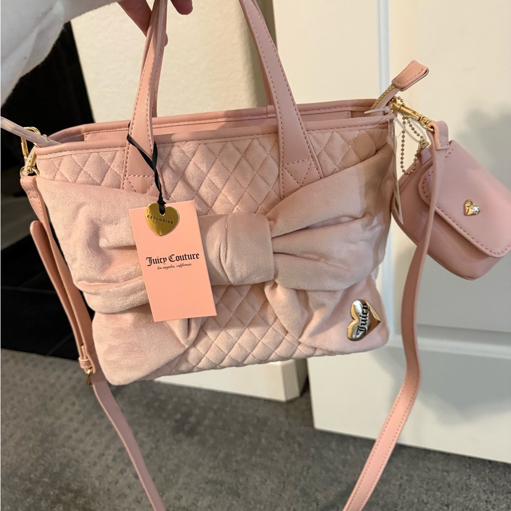 Juicy Couture Blush Quilted Bow Shoulder Bag - Picture 8 of 9